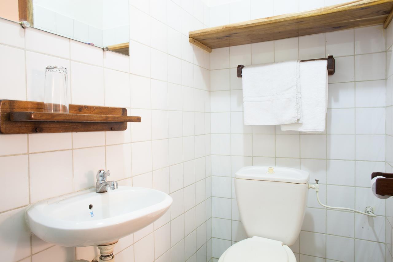Auberge De Grand Popo Экстерьер фото