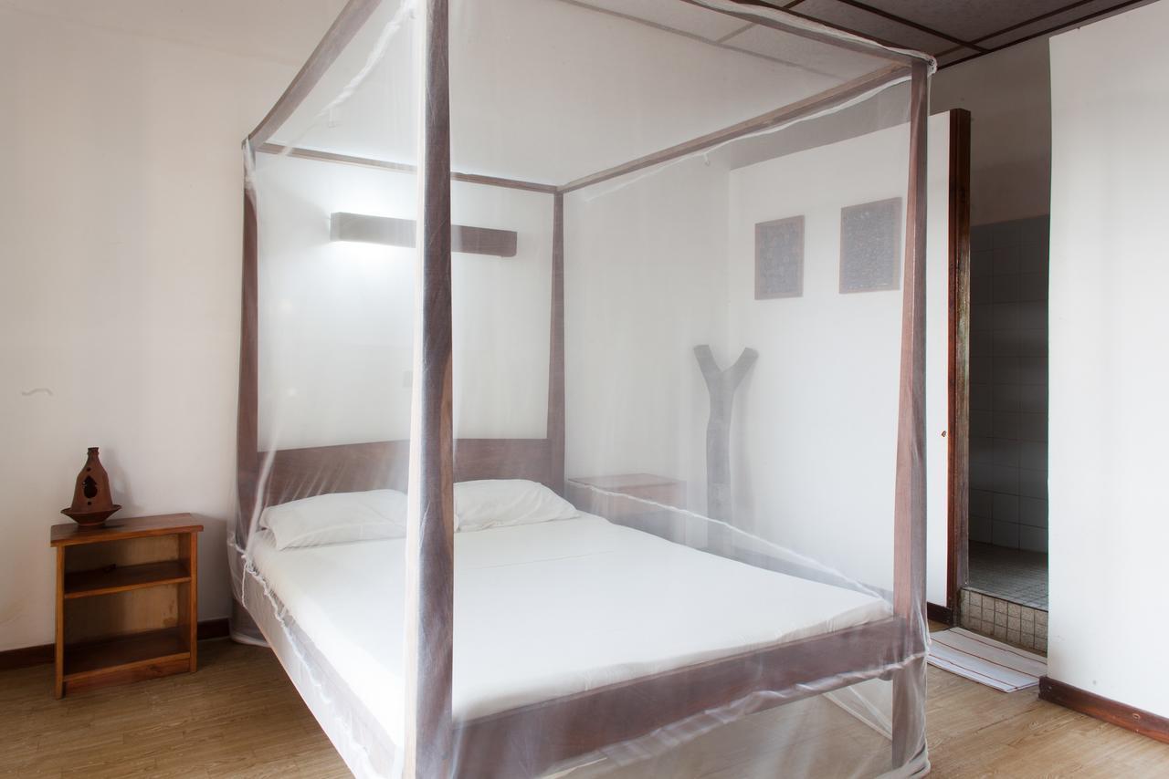 Auberge De Grand Popo Экстерьер фото